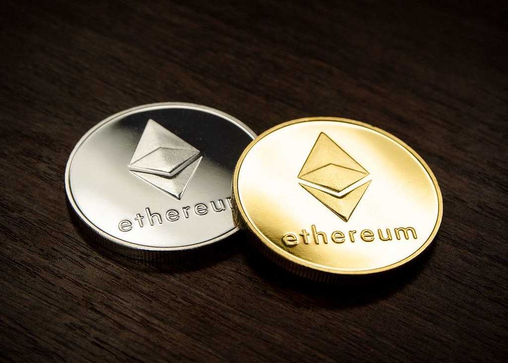Monedas de Ethereum en Articulo de Factoro