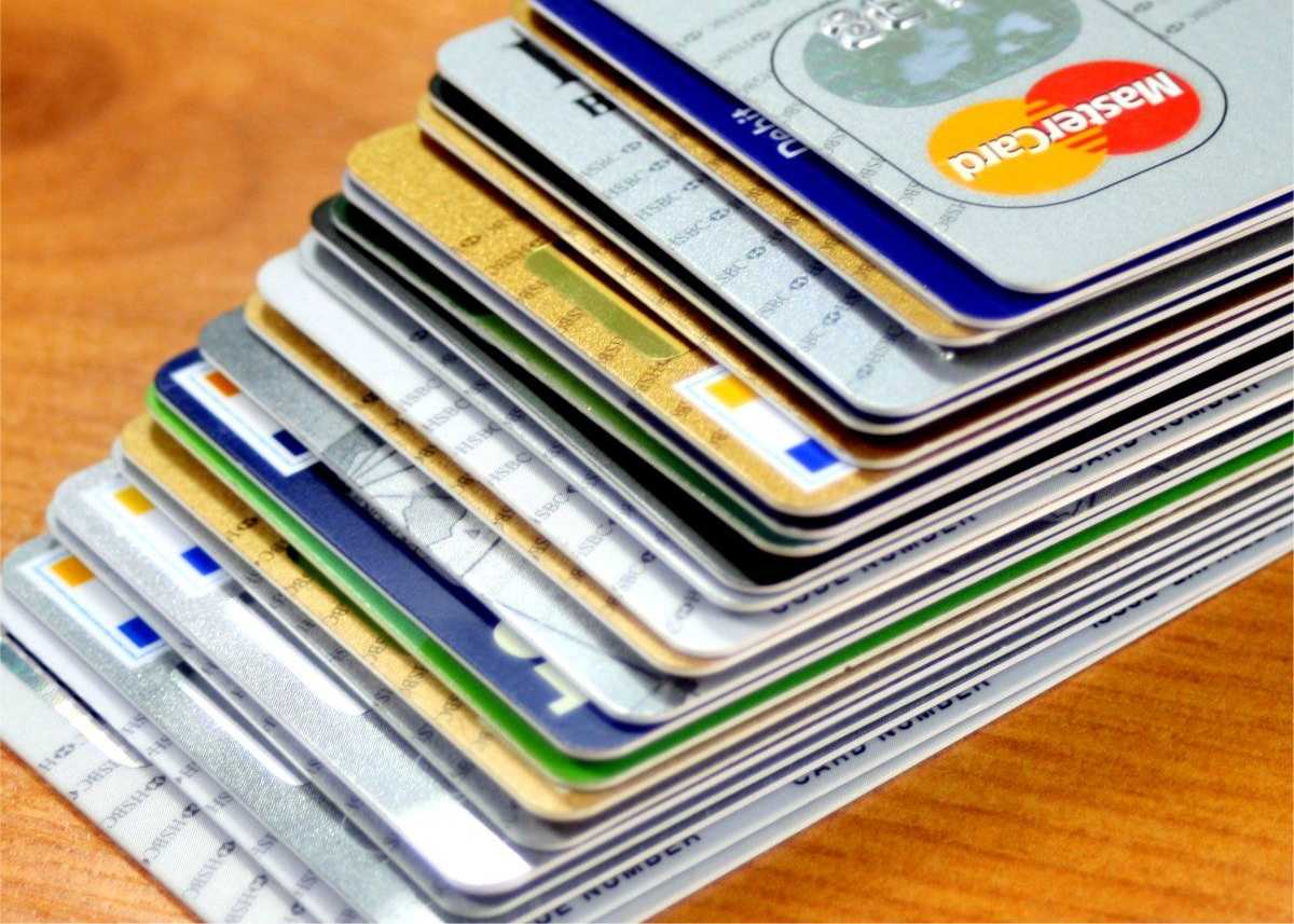 Articulo: Cuántas tarjetas de crédito debería tener en Factoro